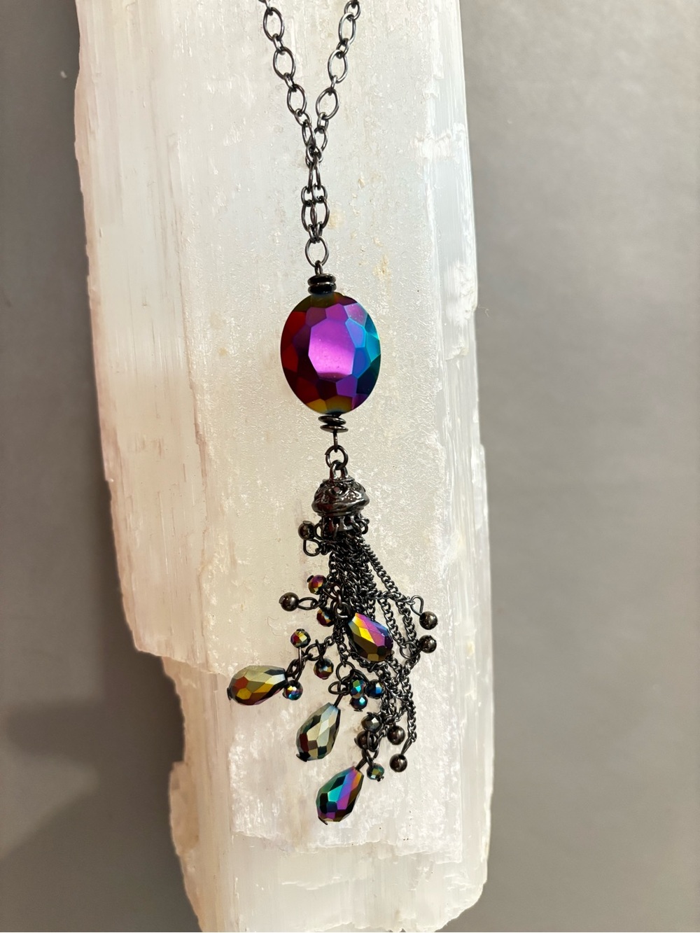 Paparazzi Fringe Flavor Multi Oil Spill Iridescent Necklace